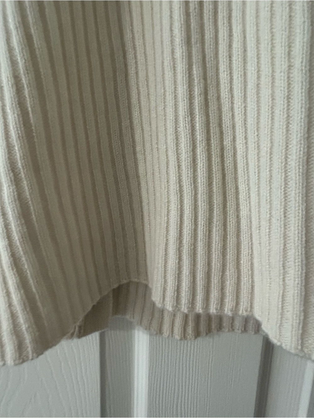Reformation Fantino Cashmere Ribbed Button-Down Cardigan Sweater - Picture 2 of 7